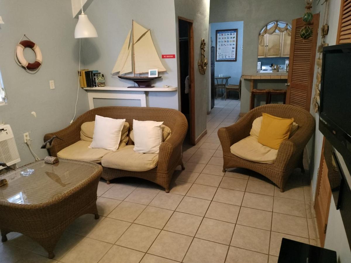 Casa De Tortuga Guesthouse Вьекес Номер фото